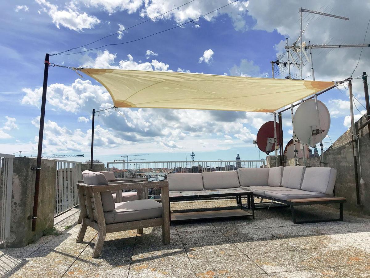 Casa Della Felicita Apartment Чоджия Екстериор снимка