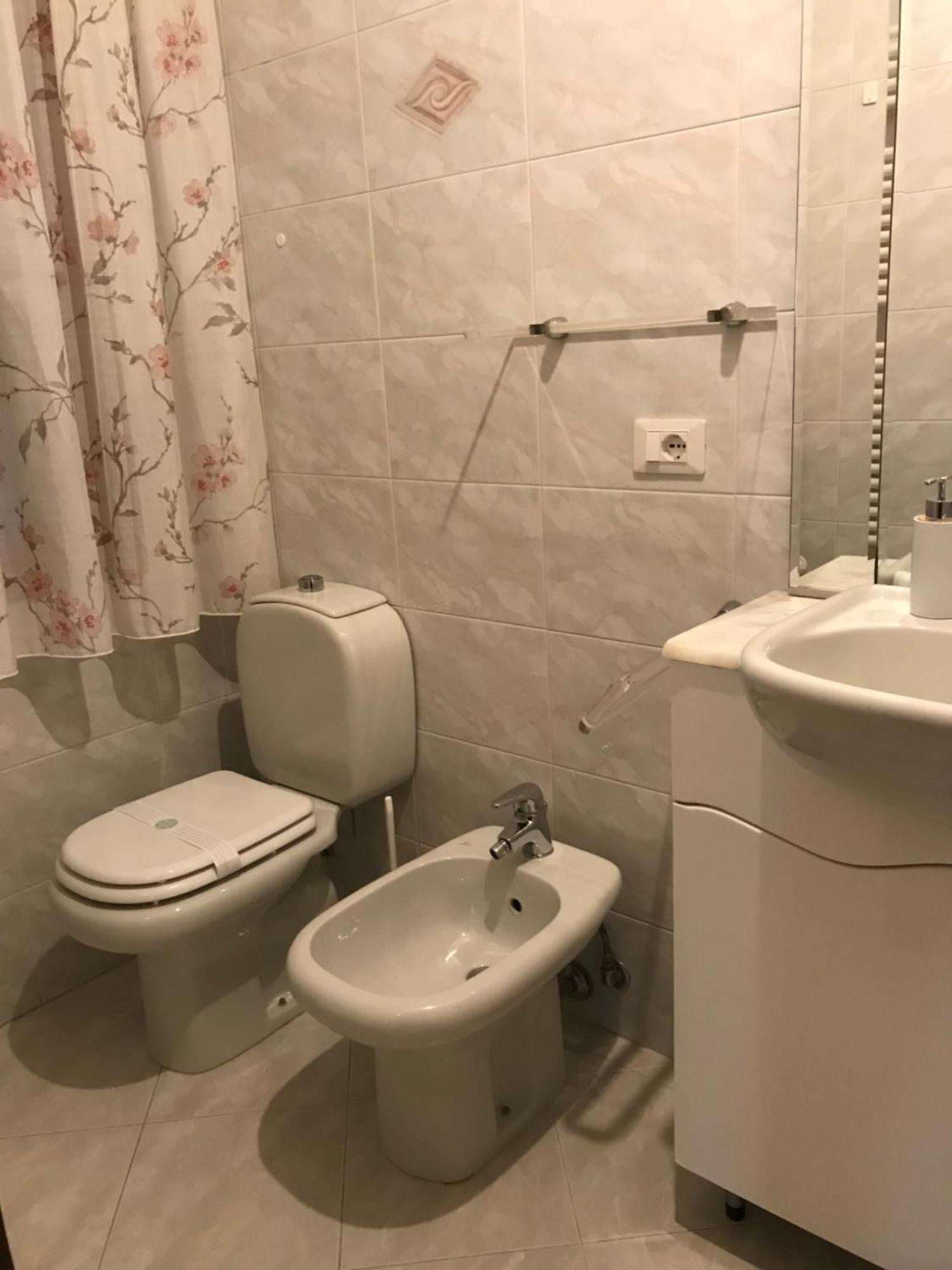 Casa Della Felicita Apartment Чоджия Екстериор снимка